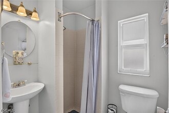 Building Photo - 3489 Quails Walk