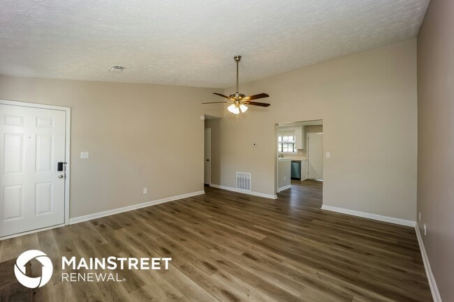 Building Photo - 252 Windemere Way