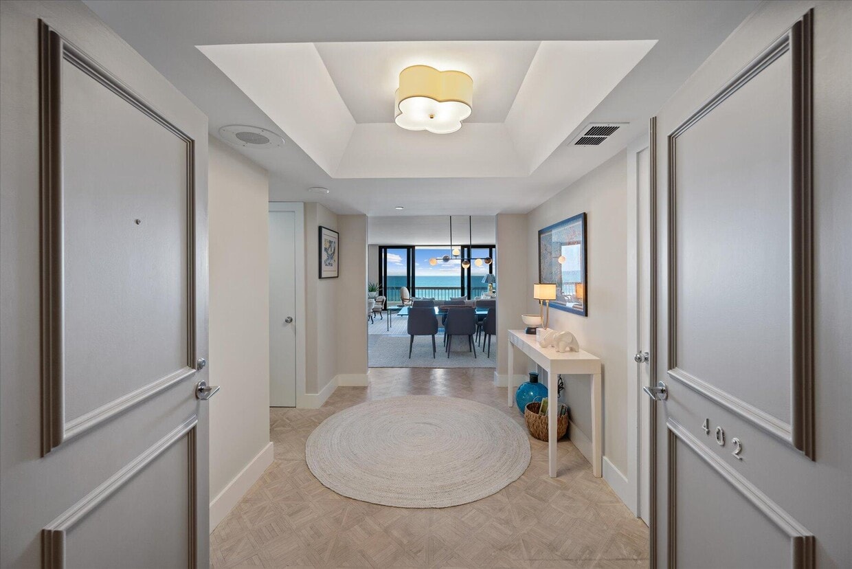 Primary Photo - 2660 S Ocean Blvd
