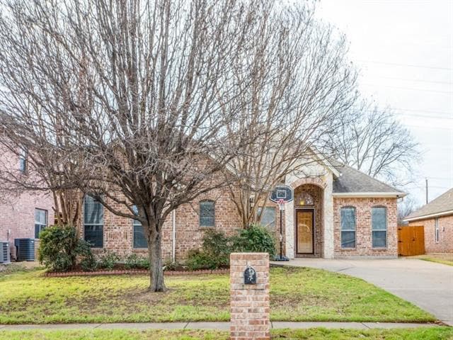 Building Photo - 8325 Estandarte Ct