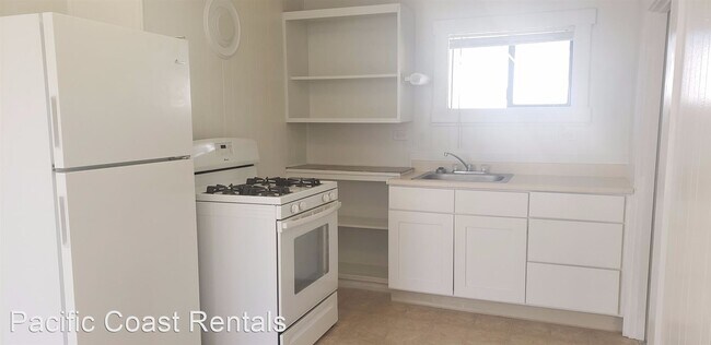 Foto del edificio - 1 br, 1 bath House - 3146 1/2 Prospect Ave