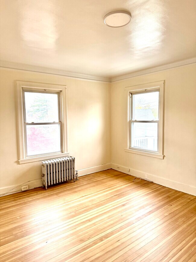 Foto del edificio - 45 Underhill St