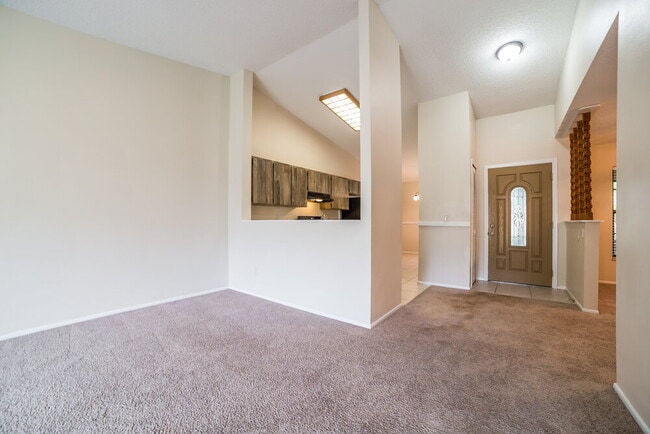 Building Photo - 1029 Wainright Dr