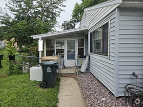 Building Photo - 4011 Claire St