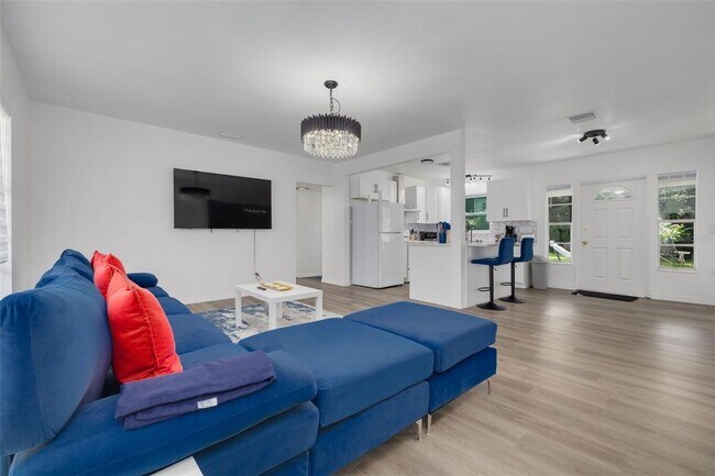 Foto del edificio - 1477 Pine Brook Dr