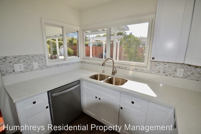 Building Photo - 5 br, 5 bath House - 537 Westbourne Street