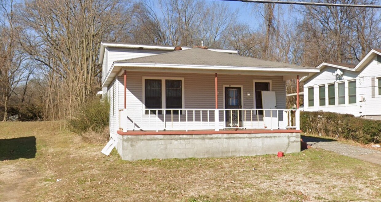Primary Photo - 1721 Gaither St