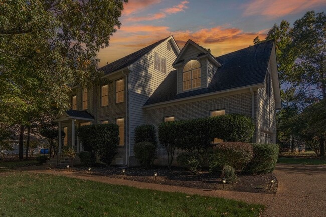 Foto del edificio - 12513 Inverness Dr