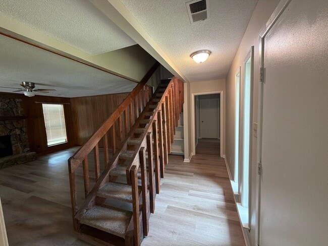 Building Photo - 2253 Mangum Rd