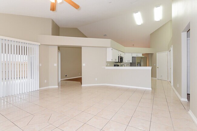 Building Photo - 4011 Quail Briar Dr