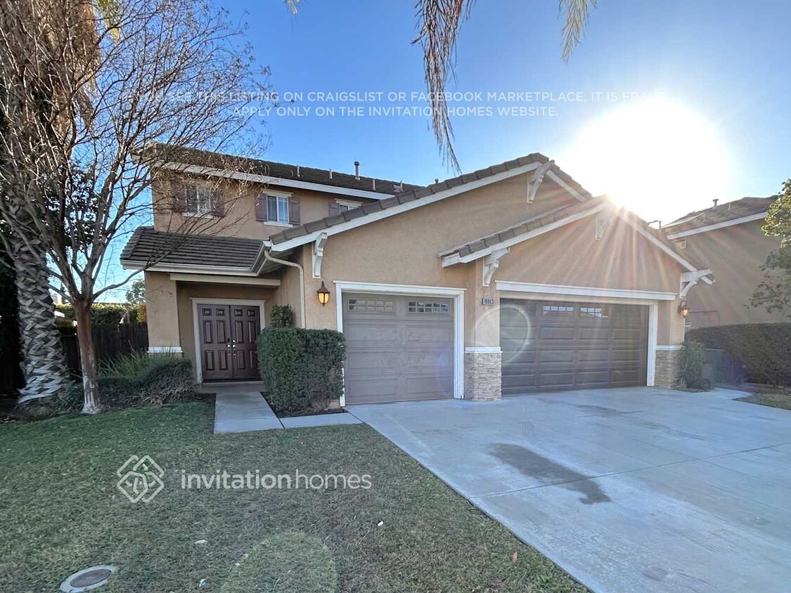 Foto principal - 19863 Adirondack Ln
