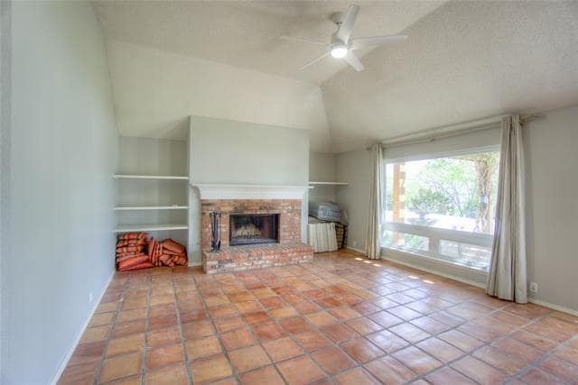 Building Photo - 6518 Warwick Dr