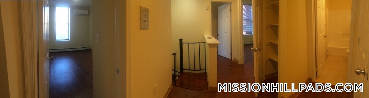 Primary Photo - 13 Ruggles St