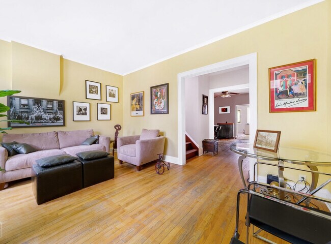 Sunny Living room - 7431 S Chappel Ave