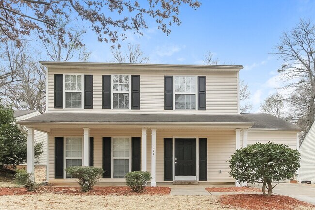 Foto del edificio - 211 Winding Canyon Dr