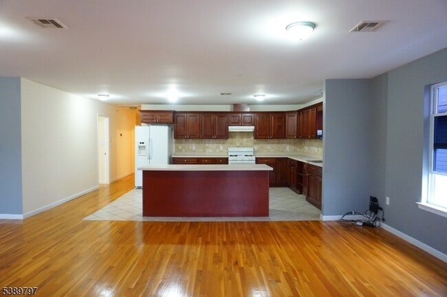 Photo - 492 Irvine Turner Blvd Apartment