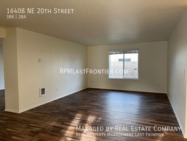 Building Photo - 3 bed / 2 bath home in Mill Plain area  **...