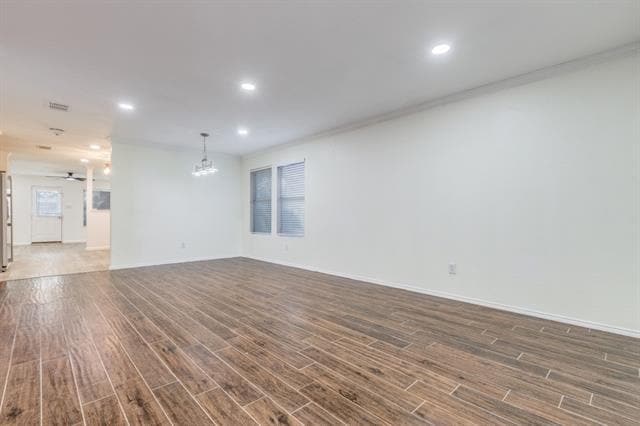 Foto del edificio - 2705 Cedar Crest Dr