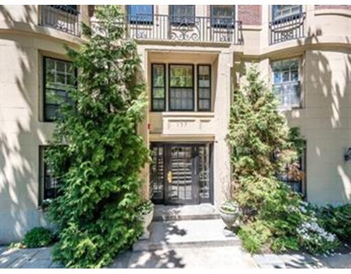 Foto principal - 137 Marlborough St
