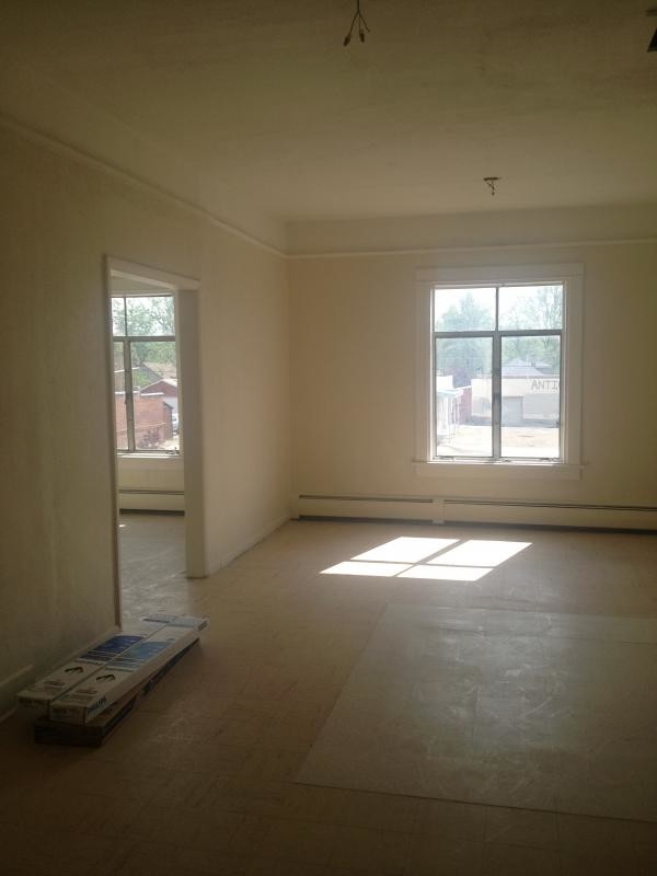 Building Photo - 1489 S Broadway Denver CO 80210