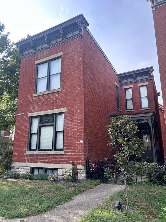 Building Photo - 503 Lexington Ave