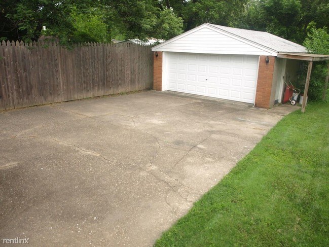 Building Photo - 3 br, 1 bath House - 6109 Athens Dr