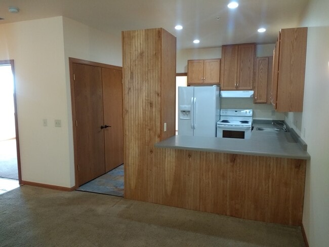 Building Photo - 6606 Scattergood Ln