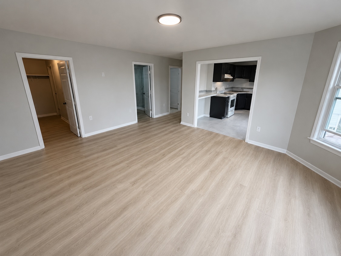 Photo - 351 Montaup St (Fall River, MA)