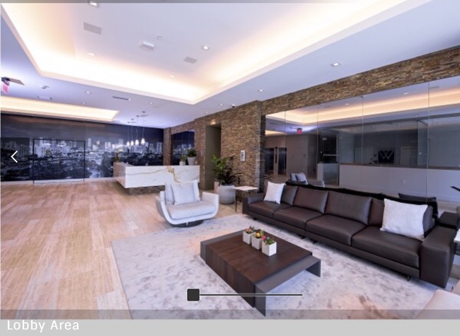 Foto del edificio - 629 NW 2nd St