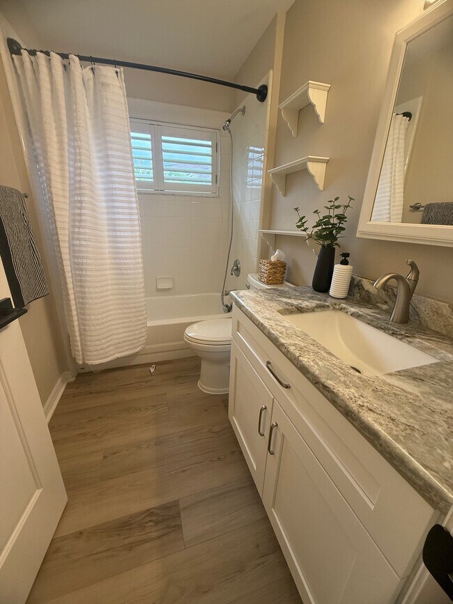 Foto del edificio - 1744 Arash Cir