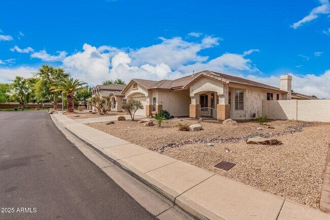 Foto del edificio - 6516 W Matilda Ln