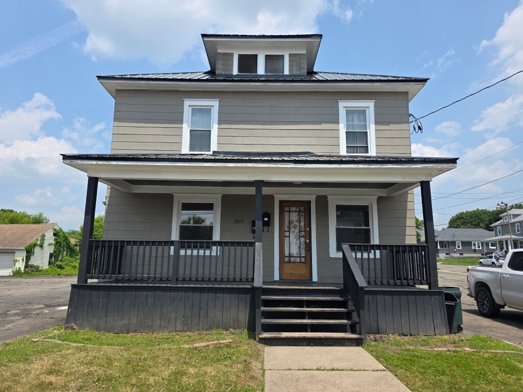 Primary Photo - 1611 Witherill St