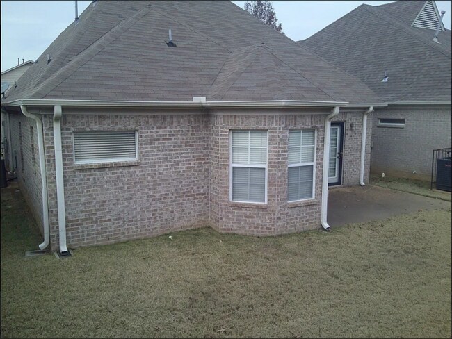 Foto del edificio - 7571 Glen Creek Ln