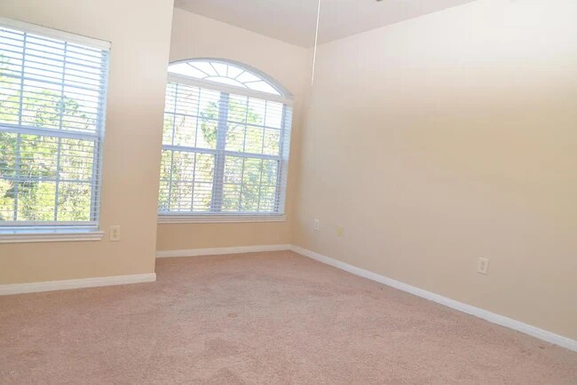 master Bd - 275 Old Village Center Cir