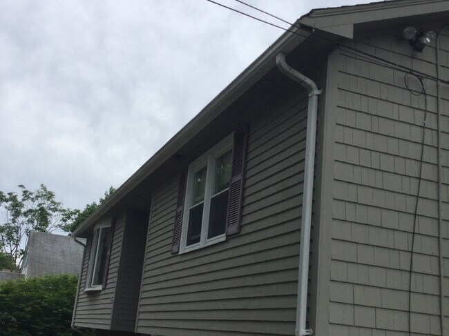 front home - 35 Custer St