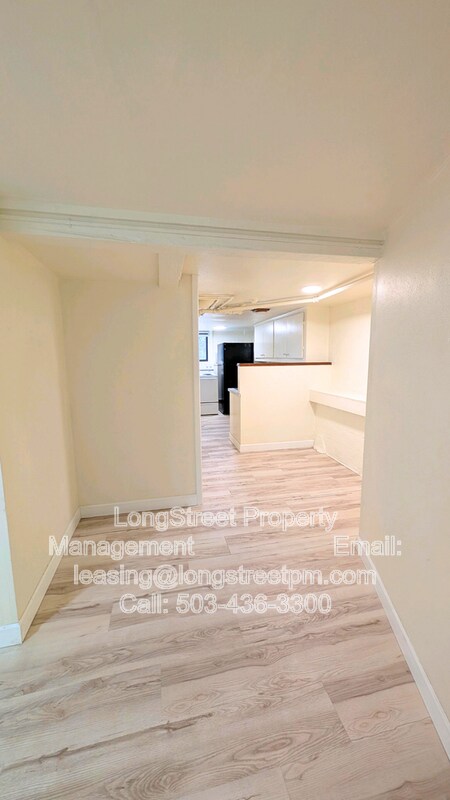 Foto del edificio - 228 NW 11th St