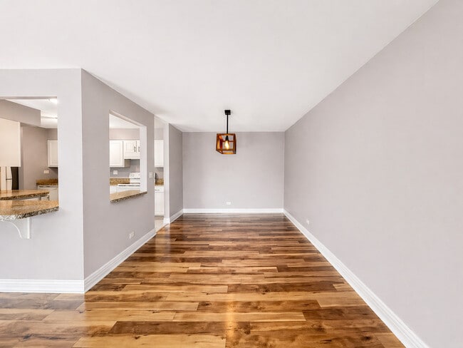 Foto del edificio - 1615 E Central Rd