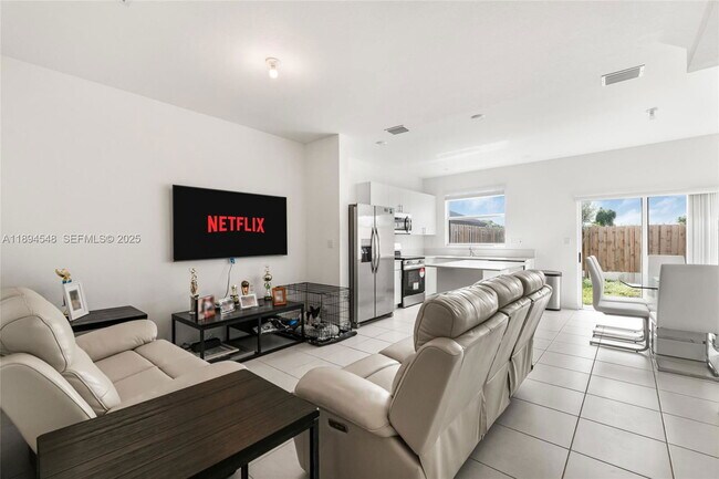 Foto del edificio - 292540 SW 163rd Ct