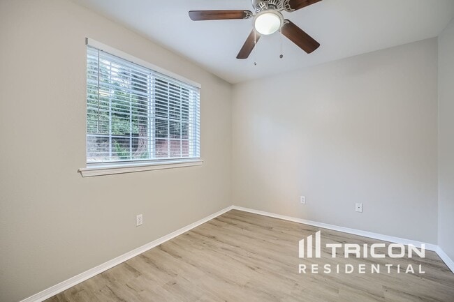 Building Photo - 20307 Larita Dr E