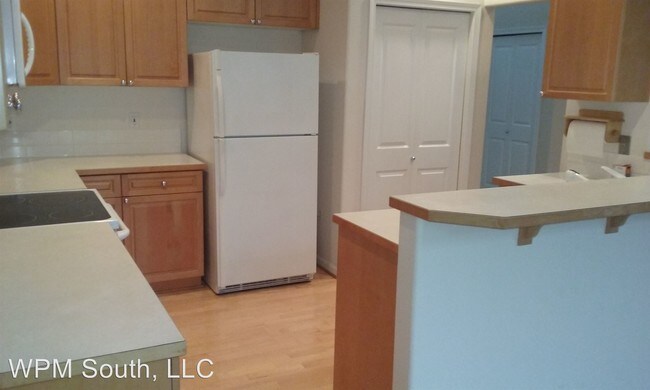 Foto del edificio - 4208 Fairwood Blvd NE