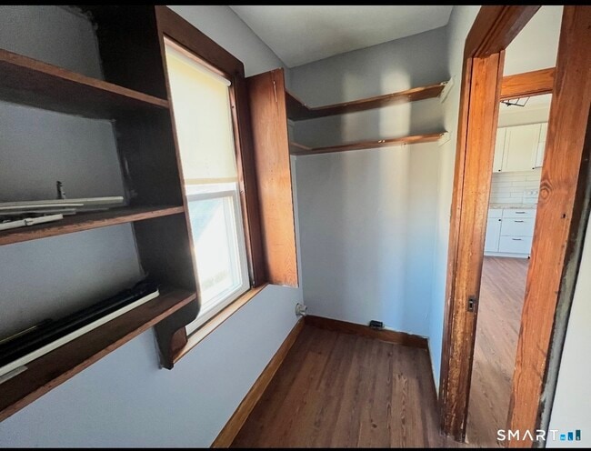 Photo - 75 Ridgewood St Apartment