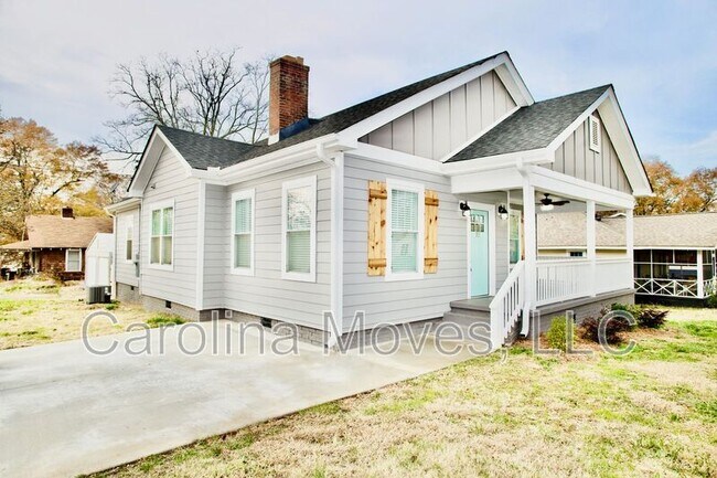 Building Photo - 22 Ladson St