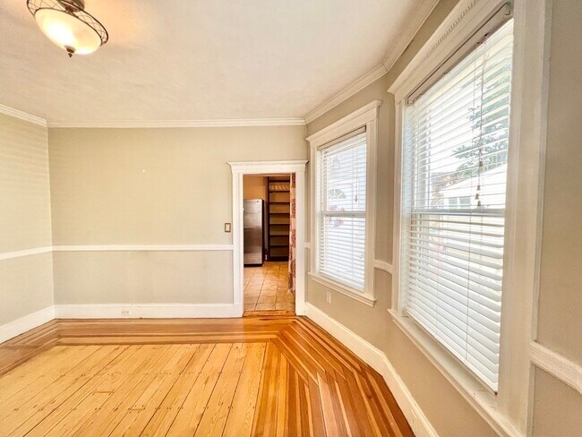 Foto del edificio - 22 Linden Rd