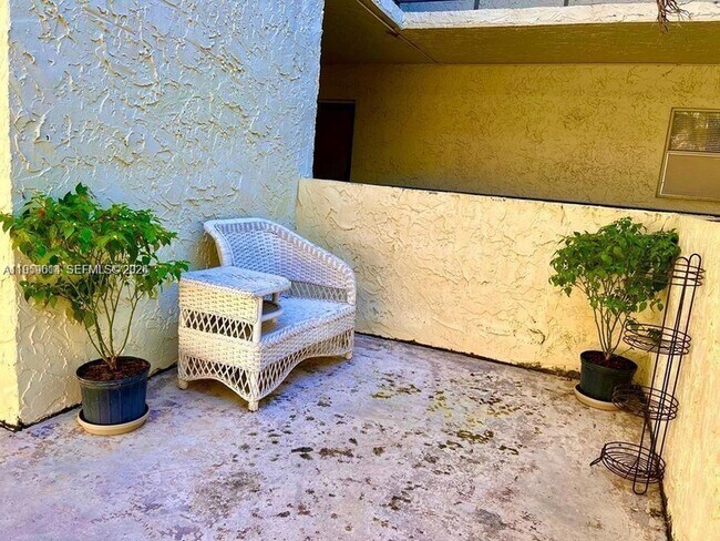 Foto del edificio - 3300 Spanish Moss Terrace