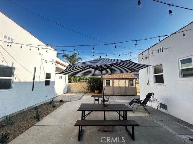 Building Photo - 1016 N Ontario St