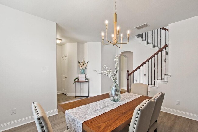 Building Photo - 1509 Waterfall Ln