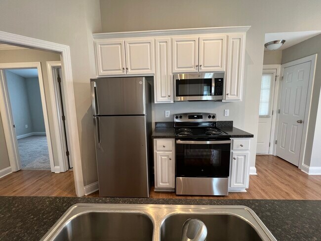 Foto del edificio - 1129 Crescent Meadows Dr