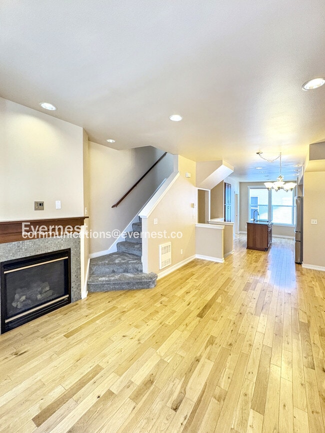 Building Photo - 4428 44th Ave SW