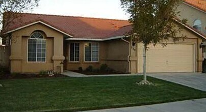 Building Photo - 550 Zinfandel St