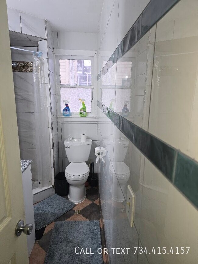 Foto del edificio - 502 Benjamin St